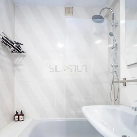 アパート Escalerona By Silastur
